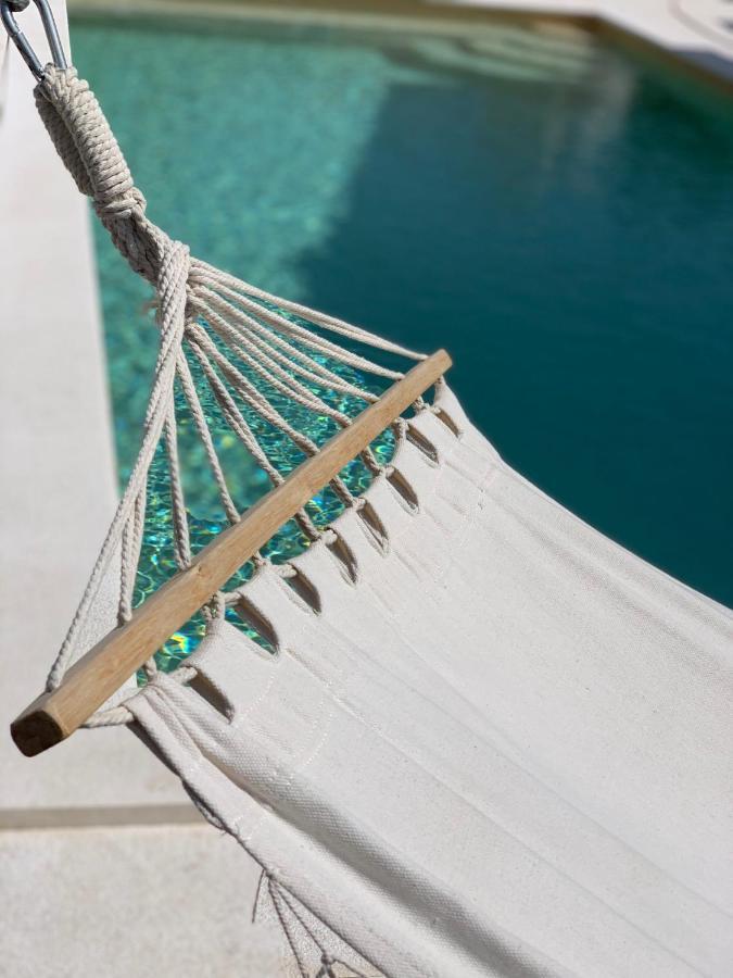Ferienwohnungen VI La Mare With Heated Pool Zadar Ngoại thất bức ảnh